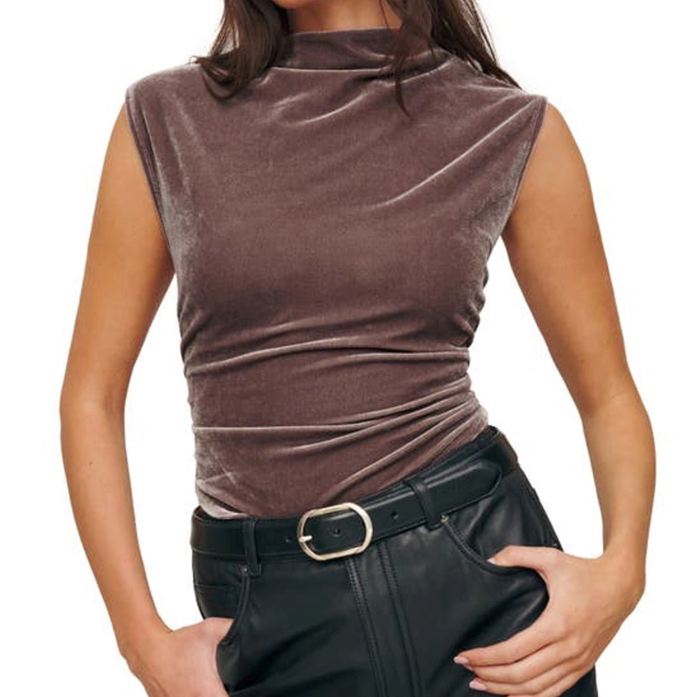 Reformation Lindy knit top